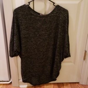 3/4 Sleeve Dressy Top